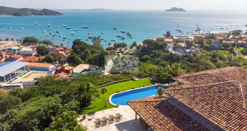 Espetacular mansão com vista deslumbrante para o Centro Armação dos Búzios