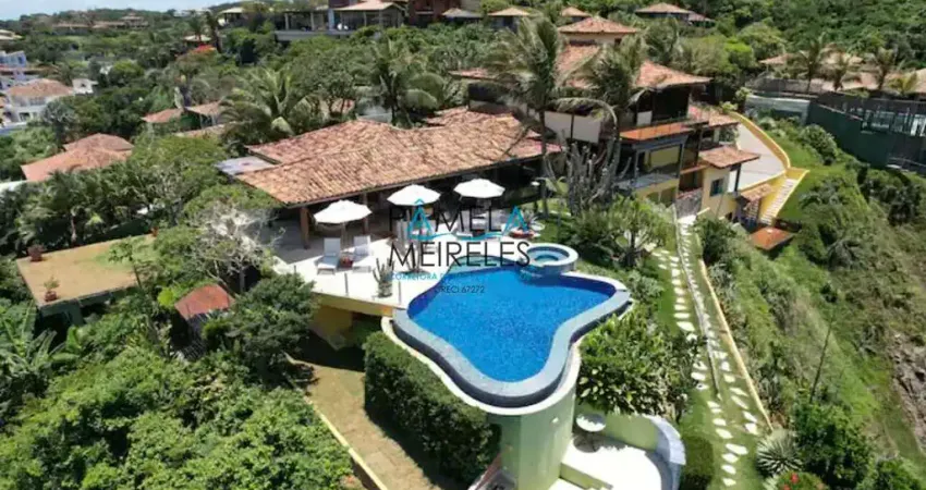 Mansão 6 quartos debruçada no mar da Ferradura Armação de Búzios