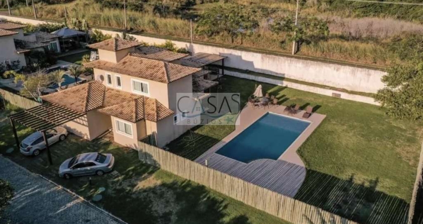 Maravilhosa casa 4 quartos 360m² no Centro da Armação de Búzios