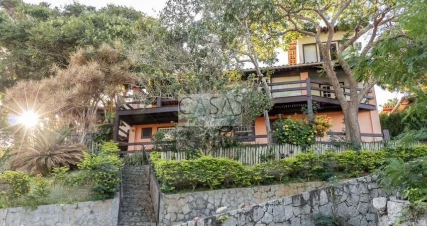 Linda casa 5 quartos 250m² em Geribá Armação de Búzios