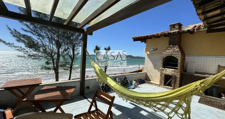 Excelente casa 3 quartos com vista eterna para mar na Praia de Manguinhos em Búzios
