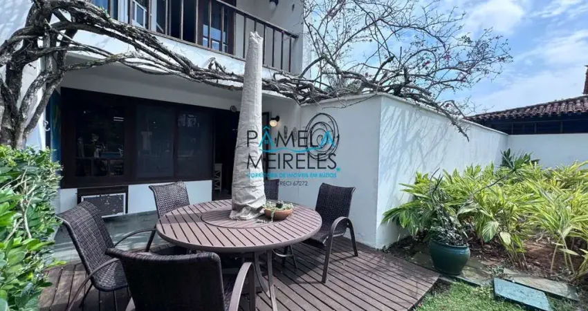 Ótima casa 2 quartos em  condomínio clube beira canal marina armação de búzios