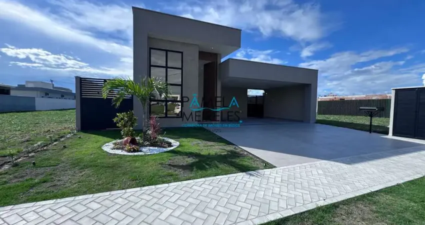 Vendo excelente casa linear 3 quartos no condomínio Alphaville Cabo Frio