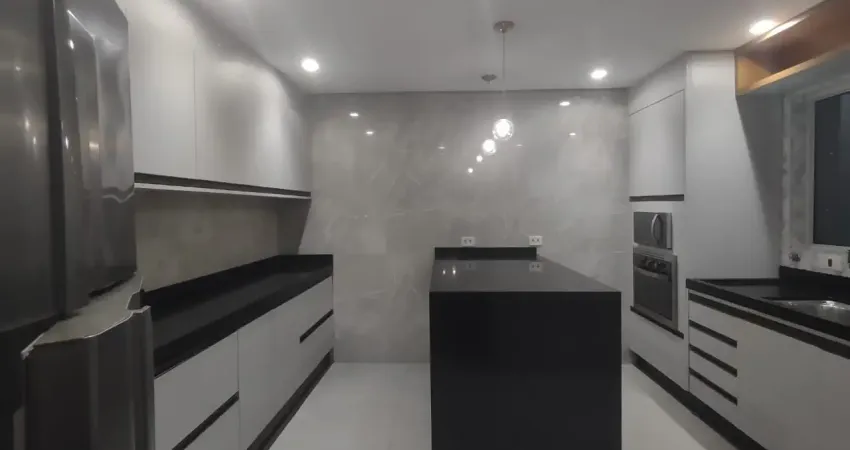 Casa com 4 quartos para alugar na Rua Álvaro de Andrade Ferraz, 93, Vila Cavaton, São Paulo