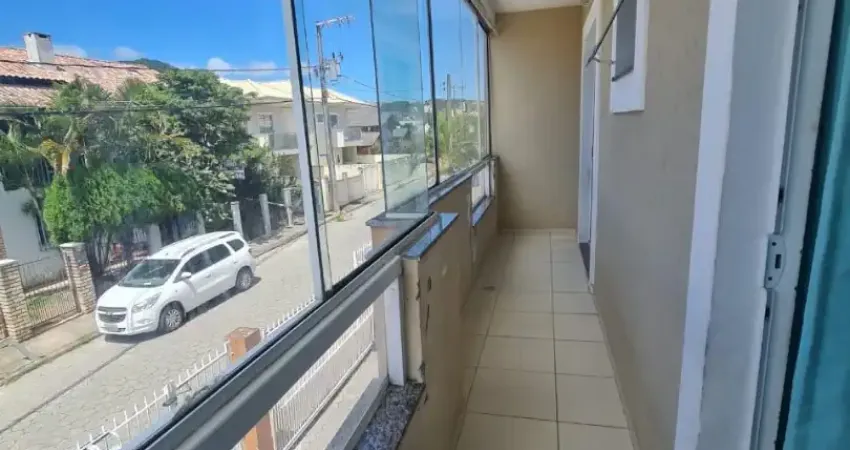 Apartamento ótimo e bem localizado na praia dos ingleses! com 2 dormitórios