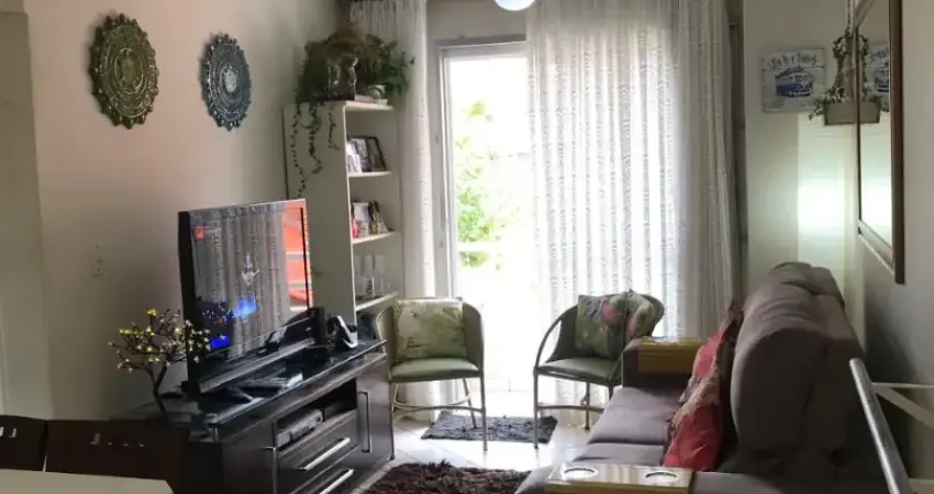 Apartamento à 1 quadra da praia em canasvieiras! oportunidade