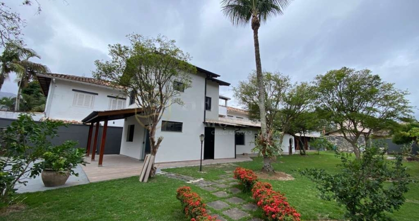 Casa com 4 quartos à venda na Praia do Arrastão, São Sebastião 