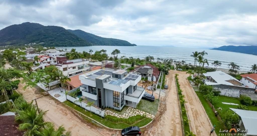 Casa com 5 quartos à venda na Avenida Engenho Velho, 1, Praia da Lagoinha, Ubatuba