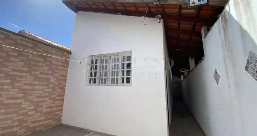 Casa com 1 quarto para alugar na Rua Varginha, Praia da Enseada, São Sebastião