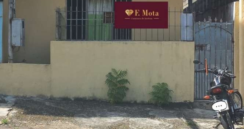 Casa com 1 quarto à venda no Parque Santa Teresa, Carapicuíba 