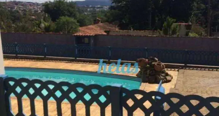 CHÁCARA À VENDA DE 519,87m2 COM 4 SUÍTES POR R$ 1.800.000,00 NO BAIRRO RIBEIRÃO DOS PORCOS EM ATIBAIA/SP