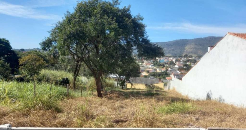 TERRENO Á VENDA DE 540 m² POR R$ 530.000,00 - NO BAIRRO JARDIM PAULISTA EM ATIBAIA /SP