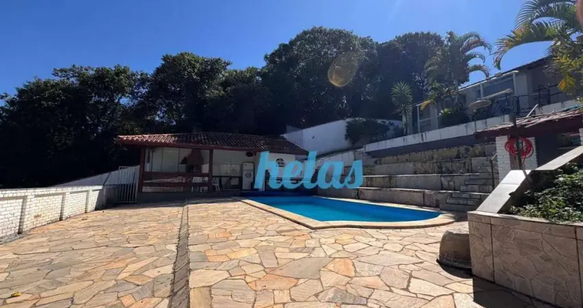 CASA COM 321,59 m² À VENDA POR R$ 950.000,00 NO BAIRRO JARDIM PAULISTA- ATIBAIA/SP.