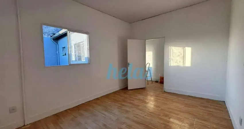 CASA COM 85m² À VENDA POR R$ 599.000,00 OU LOCAÇÃO POR R$ 2.300,00 + (IPTU DE R$ 150,00 ) NO CENTRO - ATIBAIA/SP