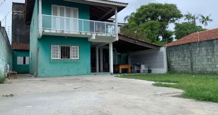 Casa para Venda em Itanhaém, Jardim das Palmeiras, 4 dormitórios, 2 suítes, 2 banheiros, 10 vagas
