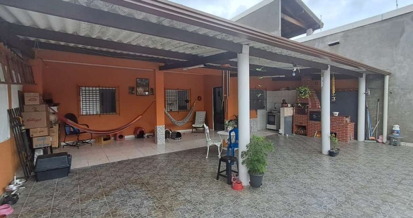Casa para Venda em Itanhaém, Balneário Gaivota, 2 dormitórios, 1 suíte, 2 banheiros, 10 vagas