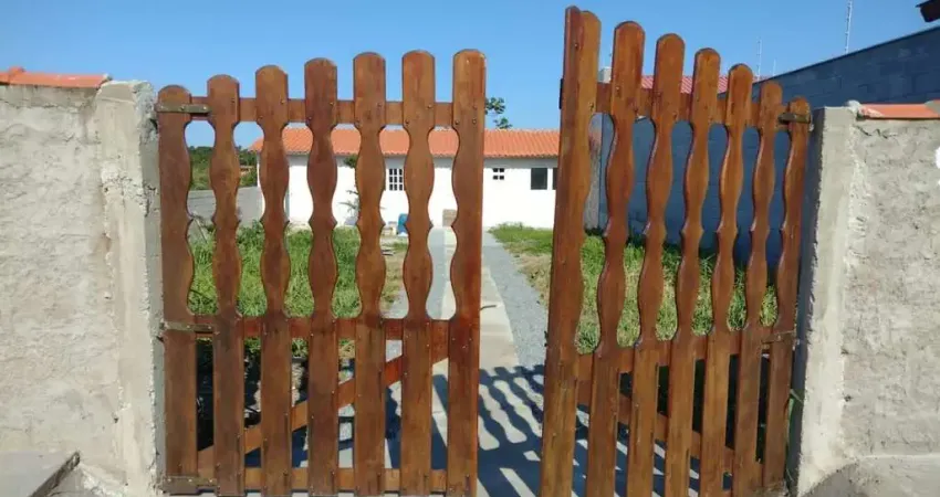 Casa para Venda em Itanhaém, Tupy, 1 dormitório, 1 suíte, 1 banheiro
