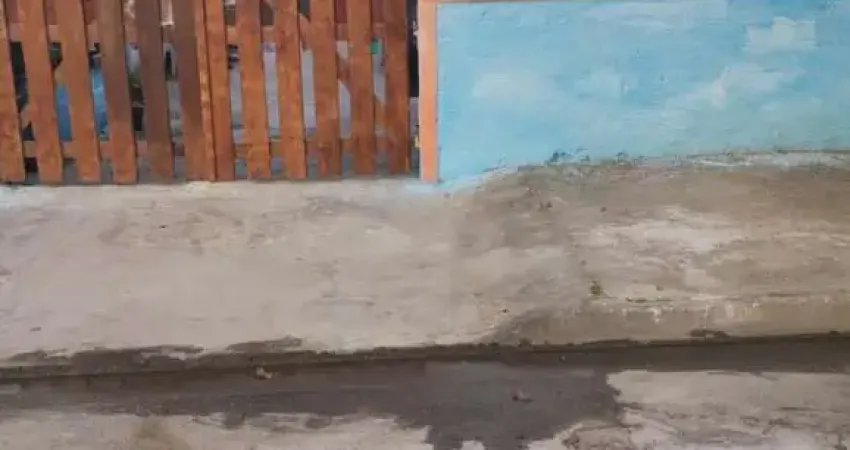 Casa para Venda em Itanhaém, Balneário Gaivota, 1 dormitório, 1 banheiro, 2 vagas