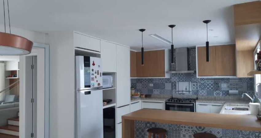 Casa para Venda em Itanhaém, Balneário Gaivota, 5 dormitórios, 3 suítes, 1 banheiro, 2 vagas