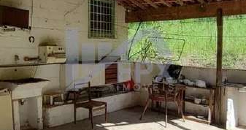 Chácara para Venda em Pedro de Toledo, Fazenda São José, 2 dormitórios, 1 suíte, 1 banheiro, 3 vagas