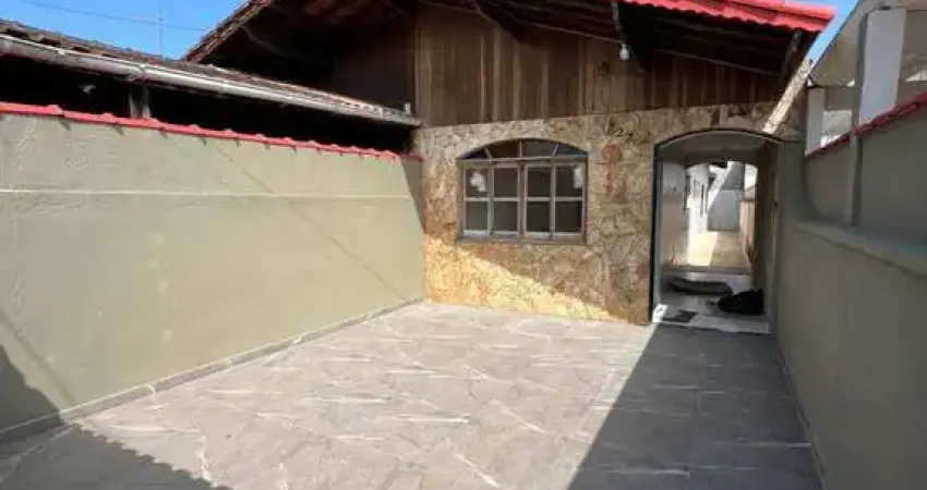 Casa para Venda em Praia Grande, Vila Caiçara, 2 dormitórios, 1 banheiro, 4 vagas