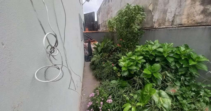 Casa para Venda em Itanhaém, Bopiranga, 2 dormitórios, 1 banheiro, 3 vagas