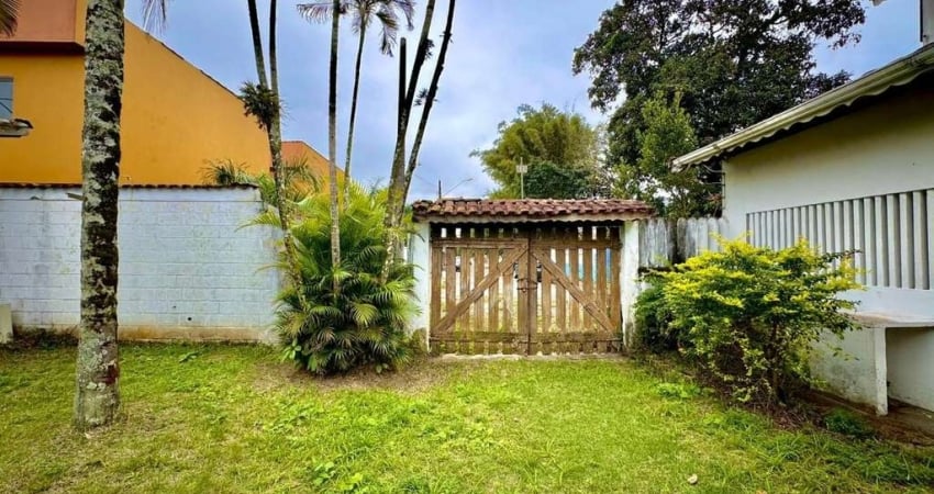 Casa para Venda em Itanhaém, Nova Itanhaém, 3 dormitórios, 2 banheiros, 6 vagas