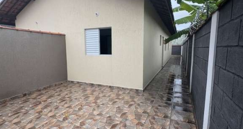 Casa para Venda em Itanhaém, Nova Itanhaém, 2 dormitórios, 1 suíte, 1 banheiro, 2 vagas