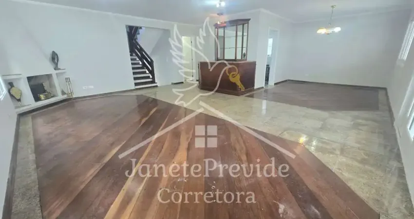 Casa à venda, 4 quartos, em Alphaville, Santana de Parnaíba-SP