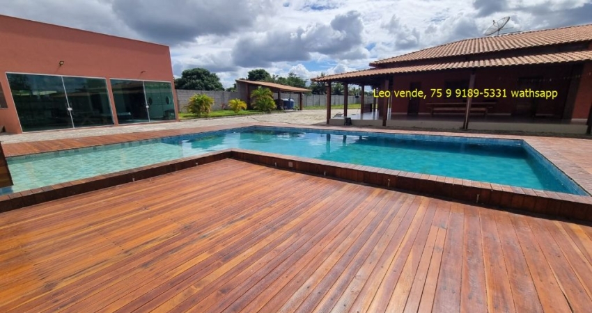 Linda Chacara na Matinha 4 suítes, piscina e goumert