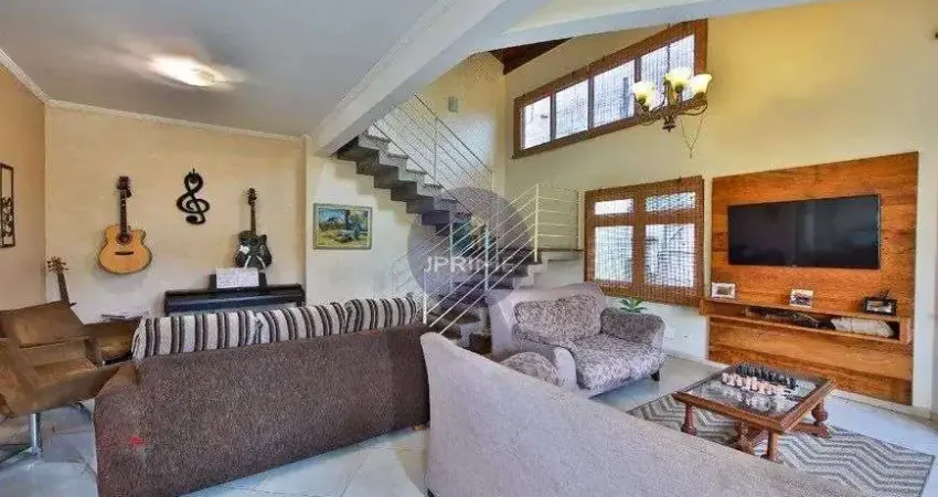 Sobrado a venda e locação na Vila Guiomar em Santo André, com 269m².