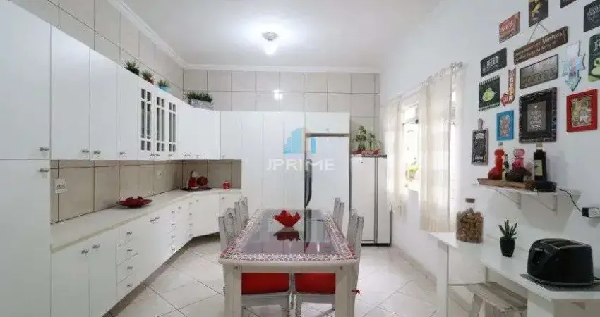 Sobrado a venda e locação na Vila Metalúrgica em Santo André, com 223m.