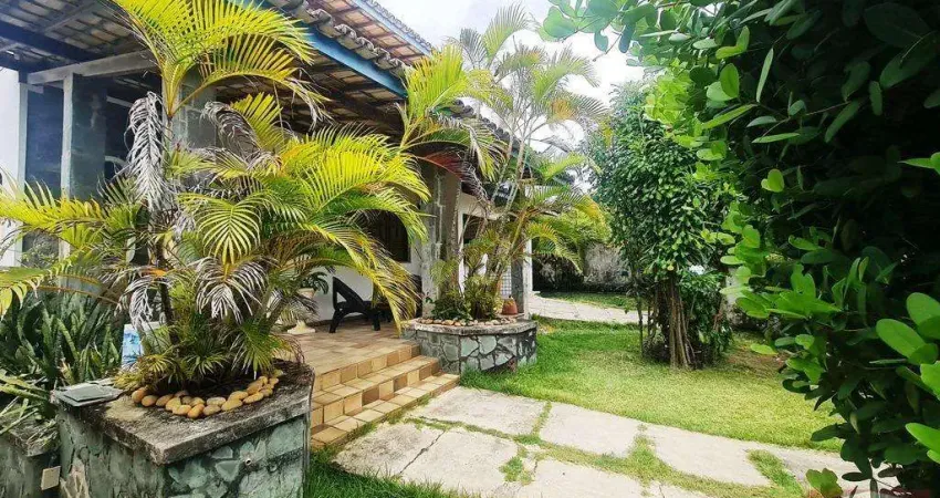 Casa com 3 quartos à venda na Avenida Praia de Itapoan, 326, Vilas do Atlantico, Lauro de Freitas