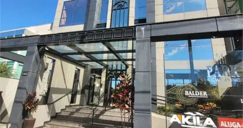 Salão Comercial para locação em Jardim Adriana - SP