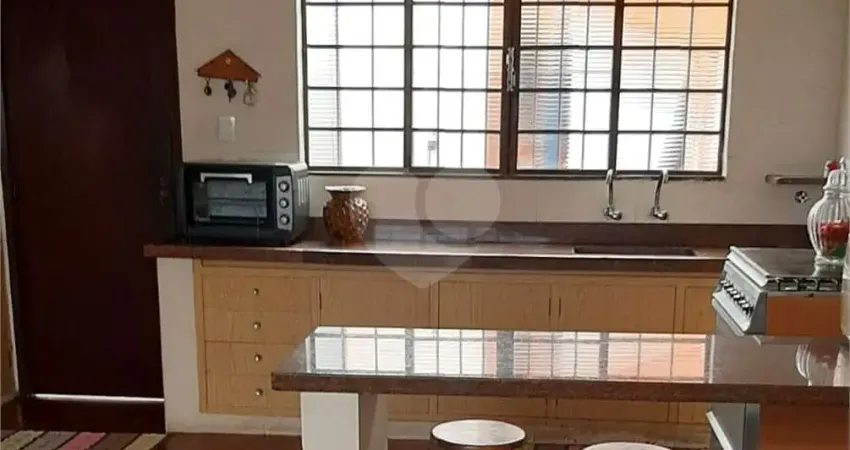 Casa com 4 quartos à venda na Cristóvão Diniz, Jardim do Estádio, Itu