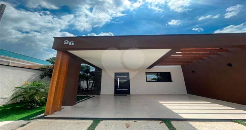 Condomínio com 3 quartos à venda em Jardins Do Império - SP