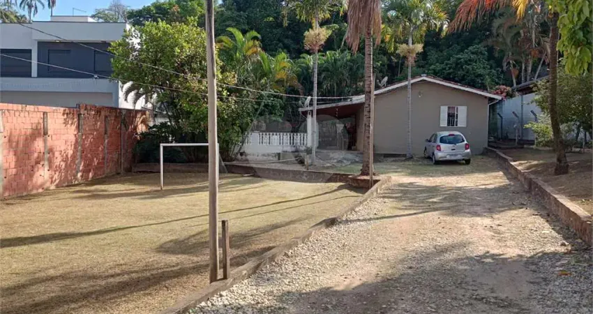 Chácara com 3 quartos à venda em Colinas De Indaiatuba - SP