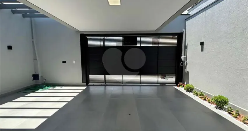 Casa com 3 quartos à venda em Jardim Residencial Veneza - SP