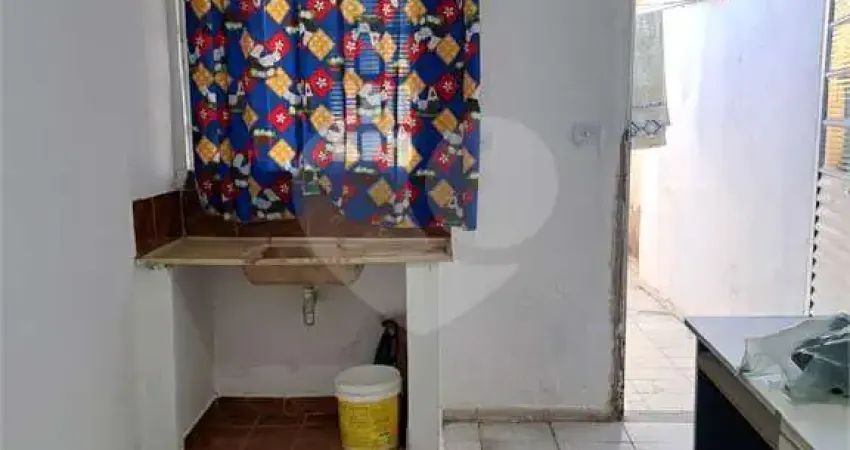 Casa com 1 quartos para locação em Jardim Juscelino Kubitschek - SP