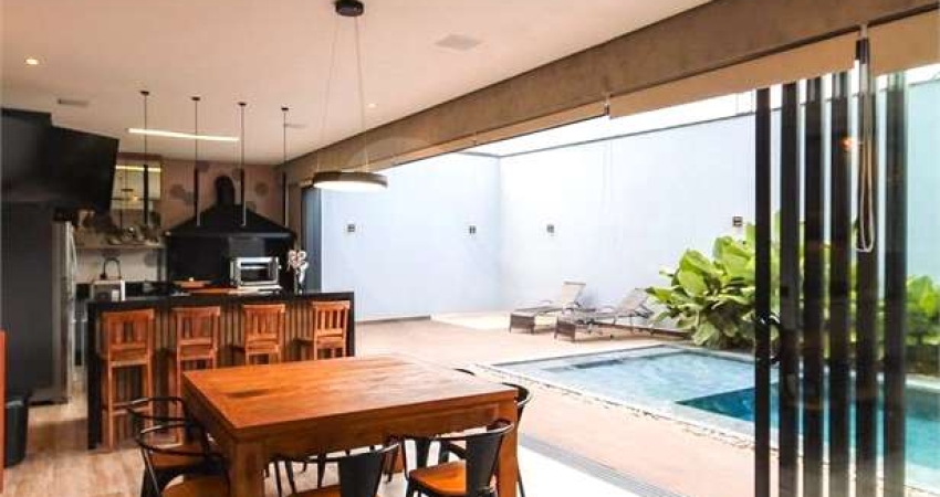 Condomínio com 3 quartos à venda em Jardim Morumbi - SP