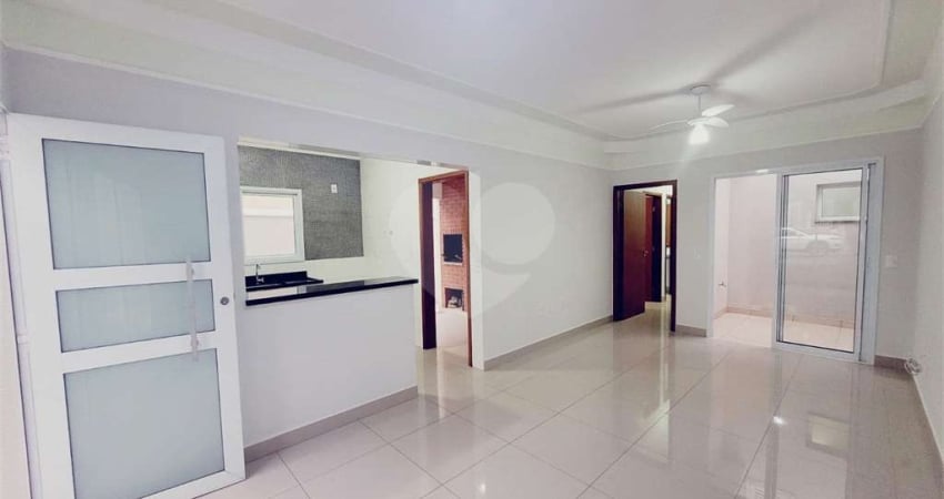 Condomínio com 3 quartos para locação em Parque Residencial Indaiá - SP