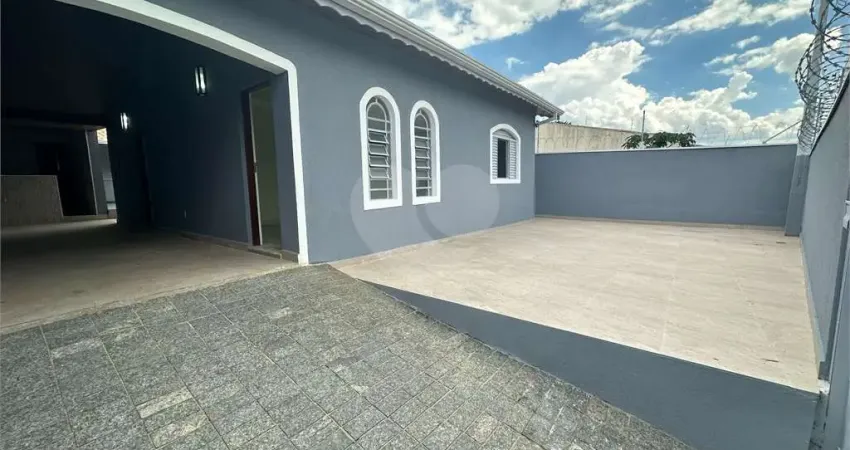 Casa com 2 quartos à venda na Das Rosas, Vila São José, Indaiatuba