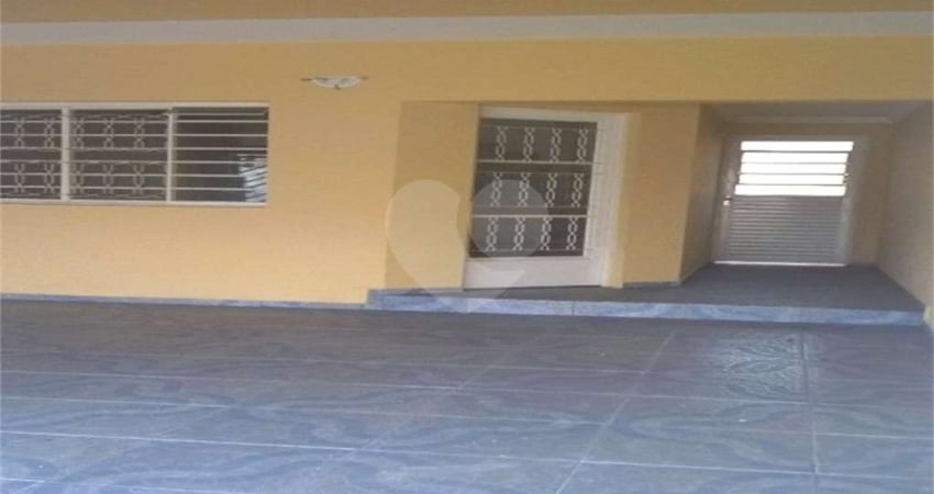 Sobrado com 2 quartos para locação em Jardim São Francisco - SP