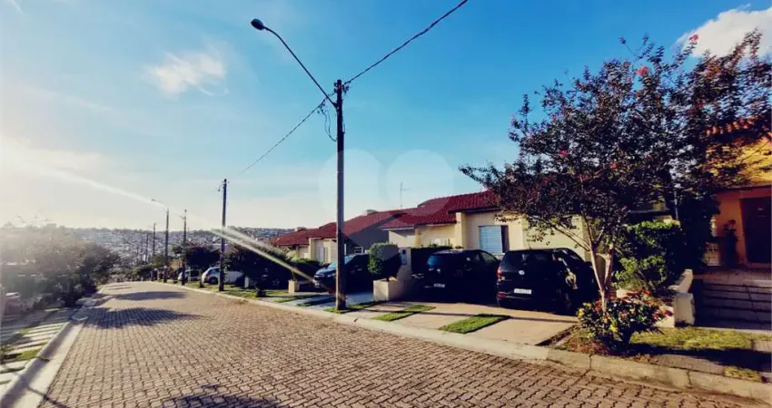 Terreno em condomínio fechado à venda no Jardim São Francisco, Indaiatuba 