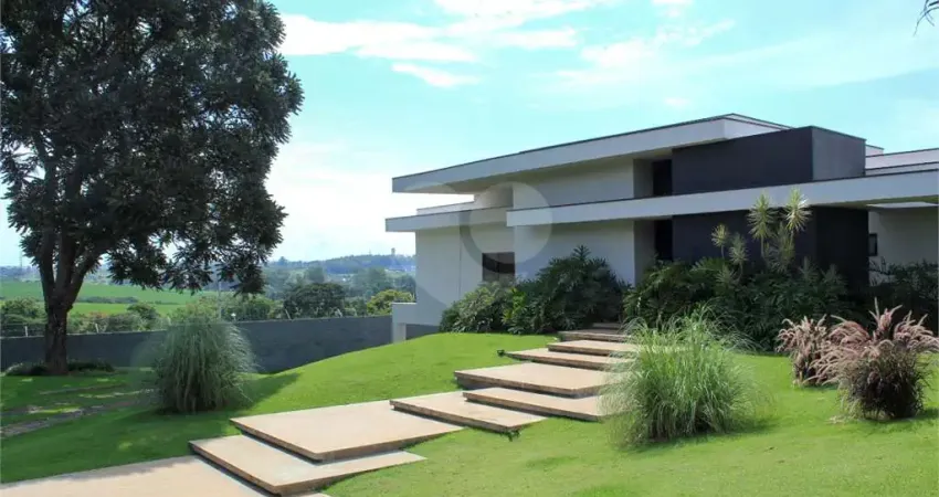 Terreno em condomínio fechado à venda no Recanto das Flores, Indaiatuba 