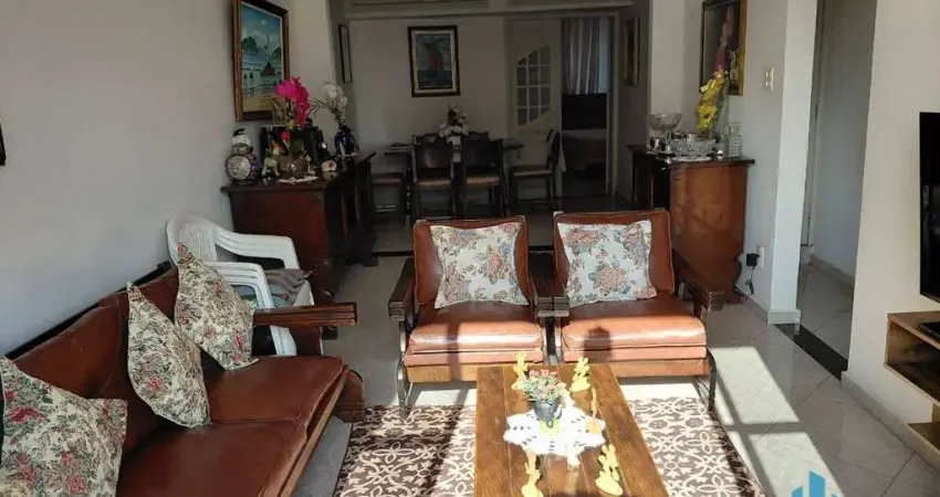 Maravilhoso apartamento amplo e confortável a uma quadras da praia