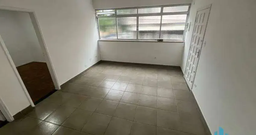 Excelente apartamento de frente com uma vaga de garagem fechada