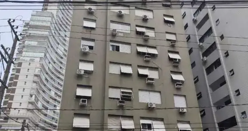 Excelente apartamento a uma quadra da praia no bairro da pompéia