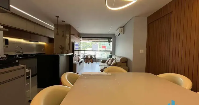 Maravilhoso apartamento mobiliado vista mar alto padrão no canto do forte