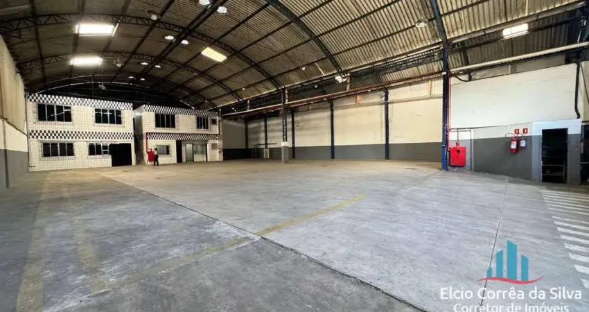 Maravilhoso armazém para locação reformado em frente ao porto de santos